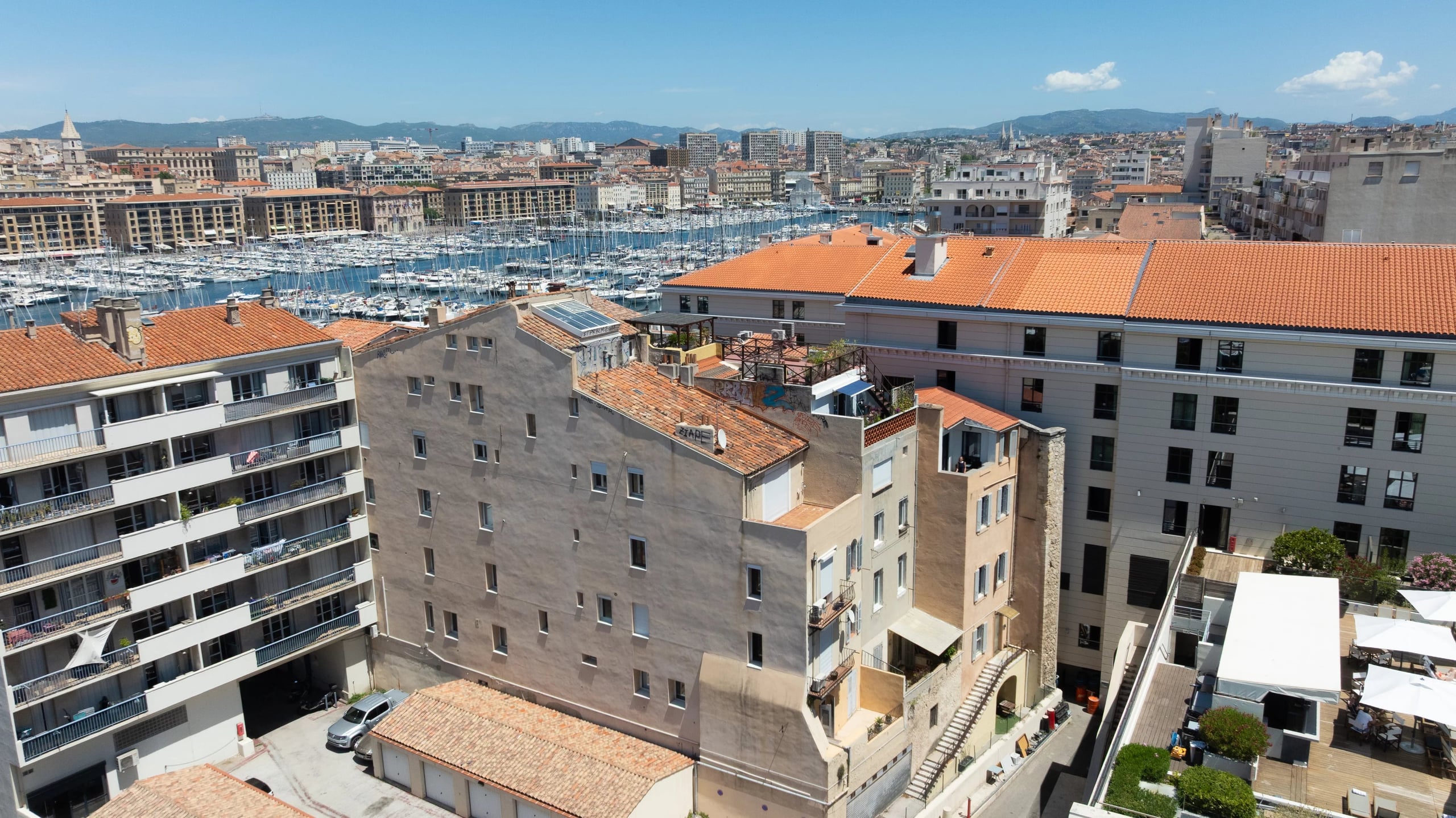VIEUX-PORT/CRIEE - IMMEUBLE DE STANDING